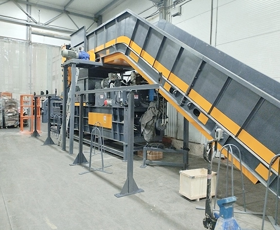 Solution de presse à carton à haut rendement pour les supermarchés à grande échelle en Russie