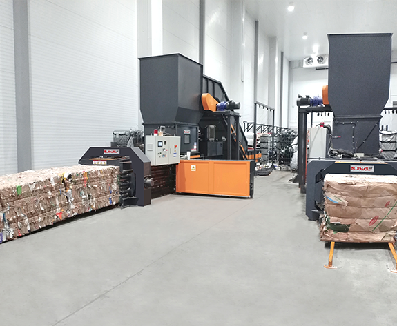 Solution d'élimination automatisée des emballages usagés dans le principal centre logistique de supermarchés de Russie