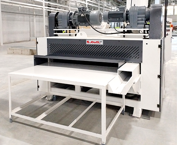 Système d'évacuation des déchets sans poussière à processus complet pour une usine de cartons russe haut de gamme