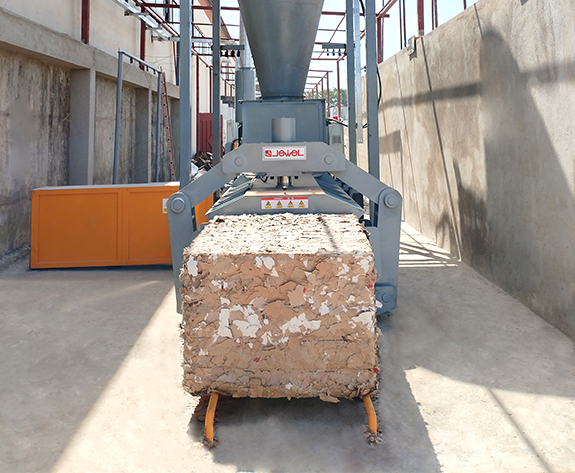 Système complet d'élimination automatisée des déchets pour l'usine de cartons nigériane